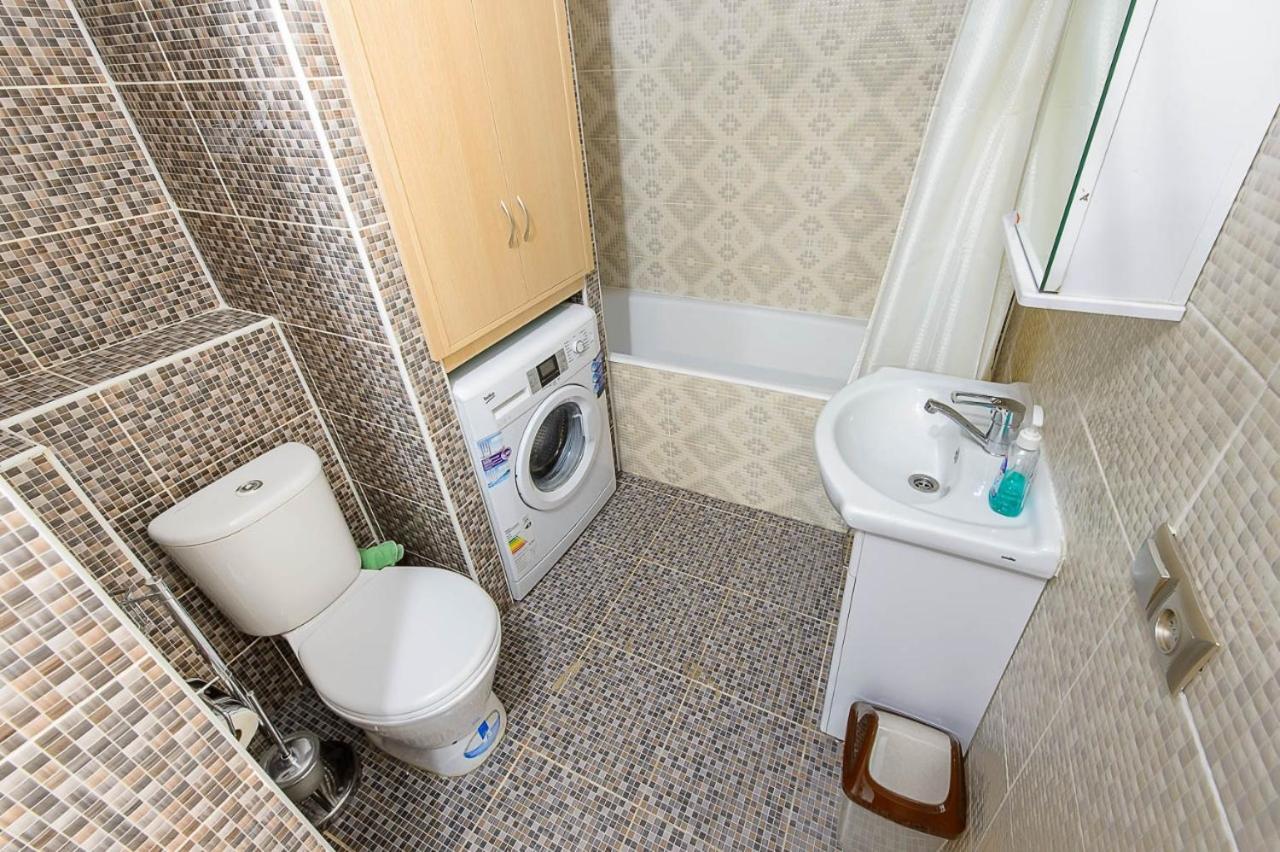 Apartment Оn Makatayeva 5 B Almatý Exterior foto