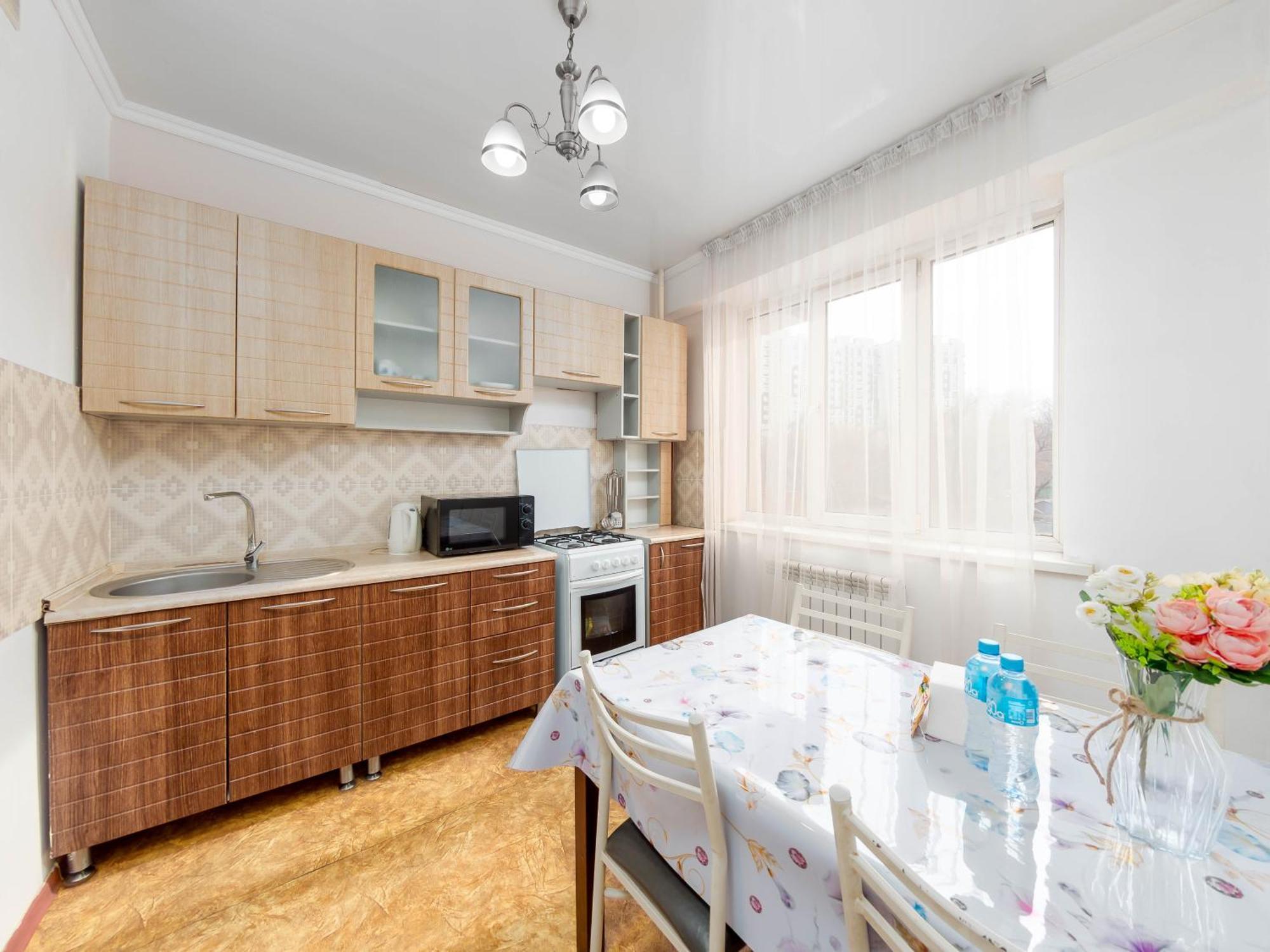 Apartment Оn Makatayeva 5 B Almatý Exterior foto
